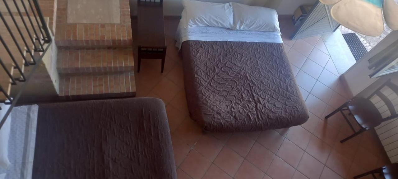 Agriturismo Borgo Nuovo Sant'Agata Dei Goti Ξενοδοχείο Migliara-San Silvestro Εξωτερικό φωτογραφία